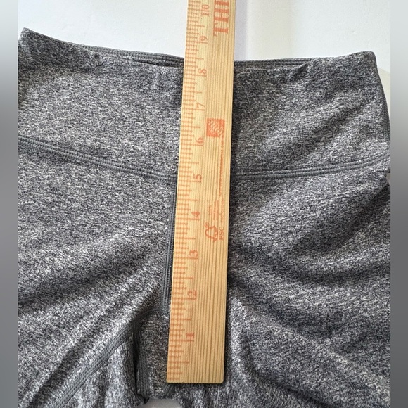 Spiritual Gangster “Namaste” Heathered Gray Yoga Leggings. Black Spellout. XS - Picture 10 of 12